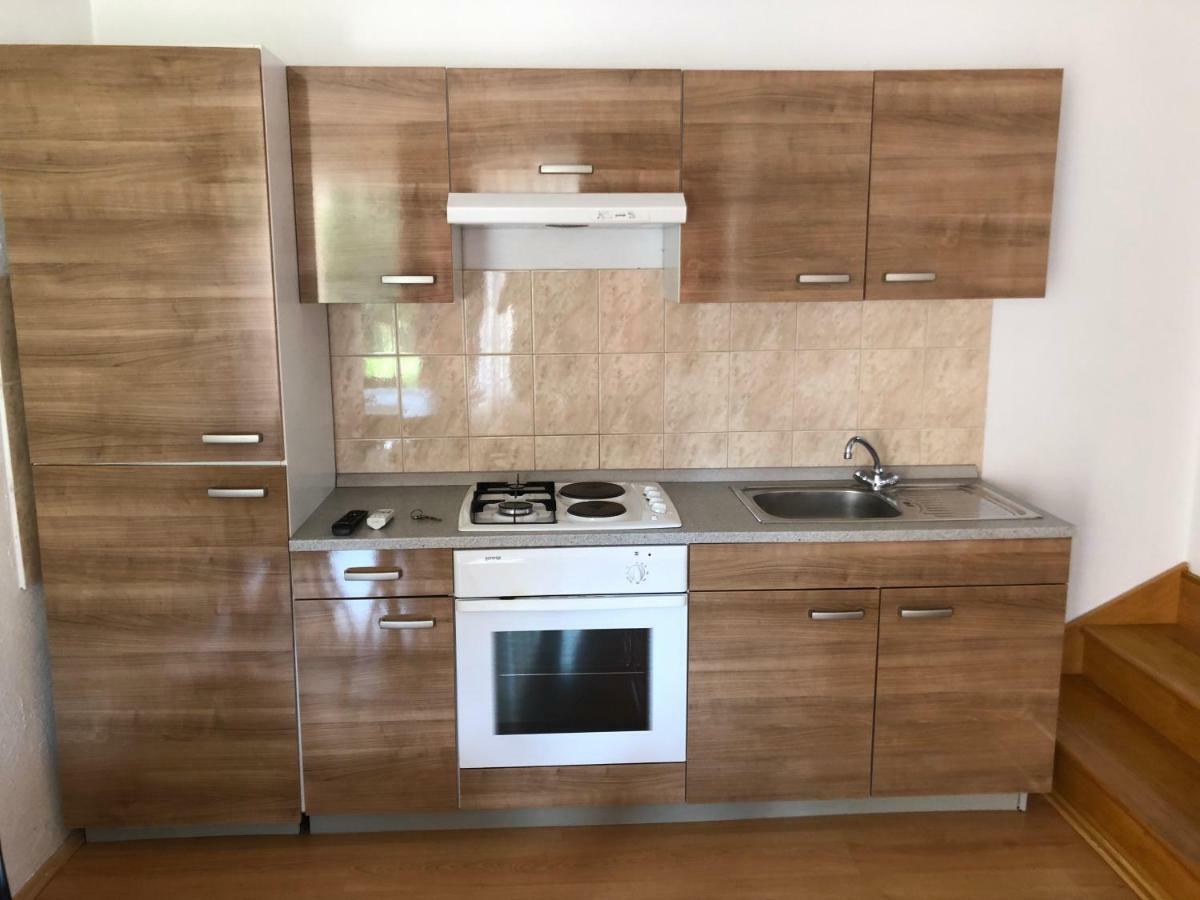 Apartman Polegubic Biograd Na Moru Zewnętrze zdjęcie